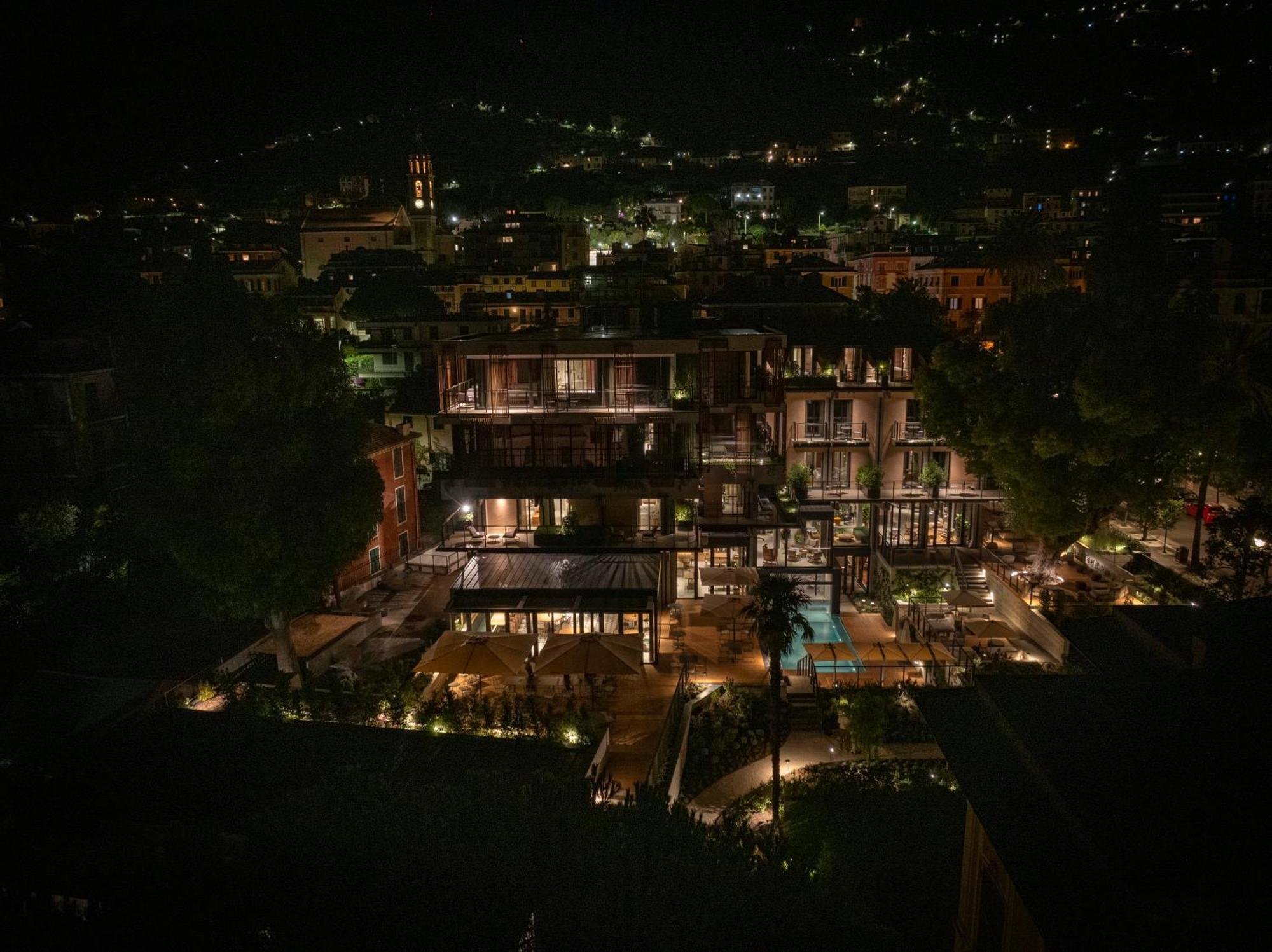 Capitolo Riviera Hotel Genoa Luaran gambar